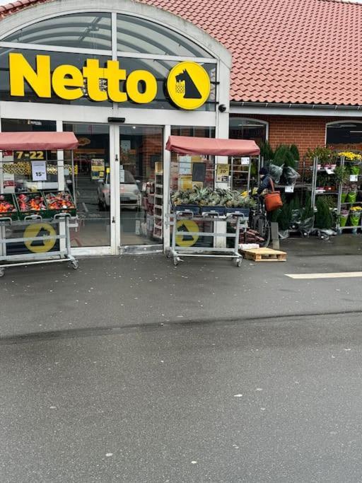 Stor Og Lys Lejlighed I Hjertet Af Holstebro Exterior foto